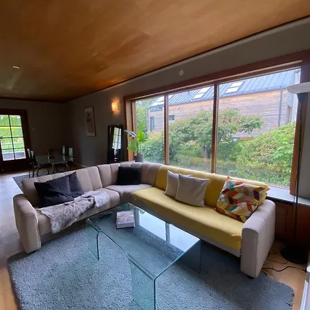 Homestay On Budget City *